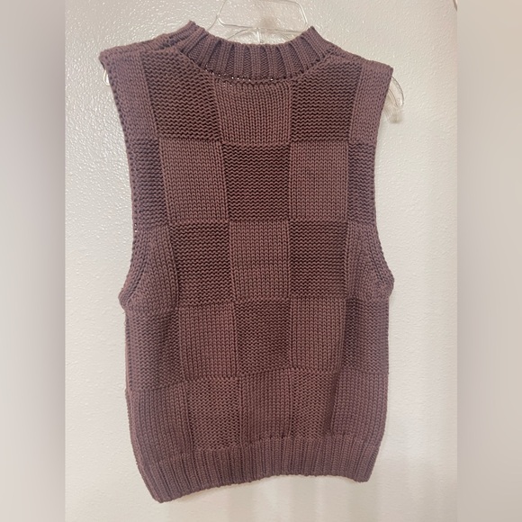 NWT Crescent Brown Basket Weave Sweater Vest Wmn Size XS - Picture 3 of 6